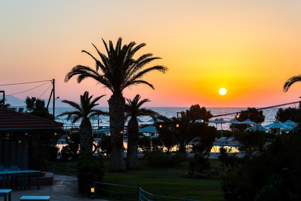 Zorbas Village And Aquapark Hersonissos  Exterior foto